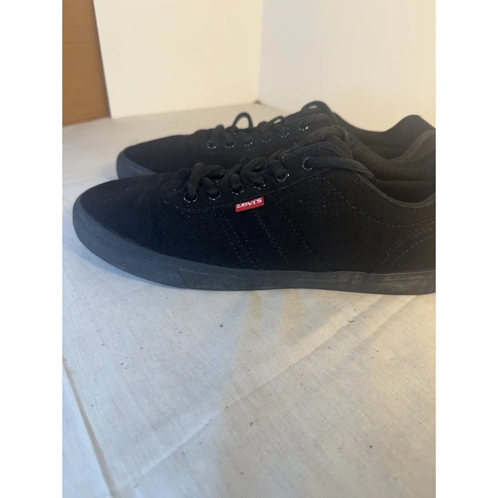 Levi's All Black Low Top Shoes Men's Size 10